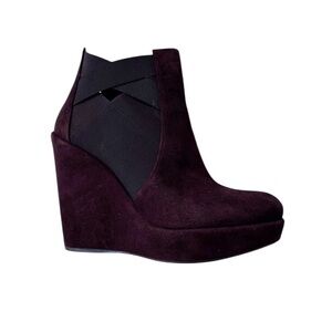 Stuart Weitzman Suede Hiyola Wedge Booties Ankle Boots Brown size 8
